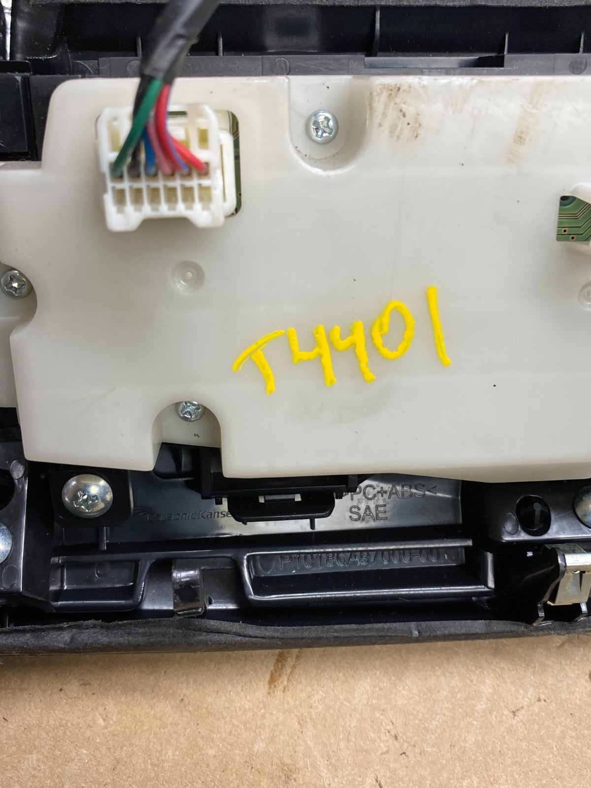 2009-2014 Nissan Maxima Center Console Climate Control Radio Bezel T4401 DG7
