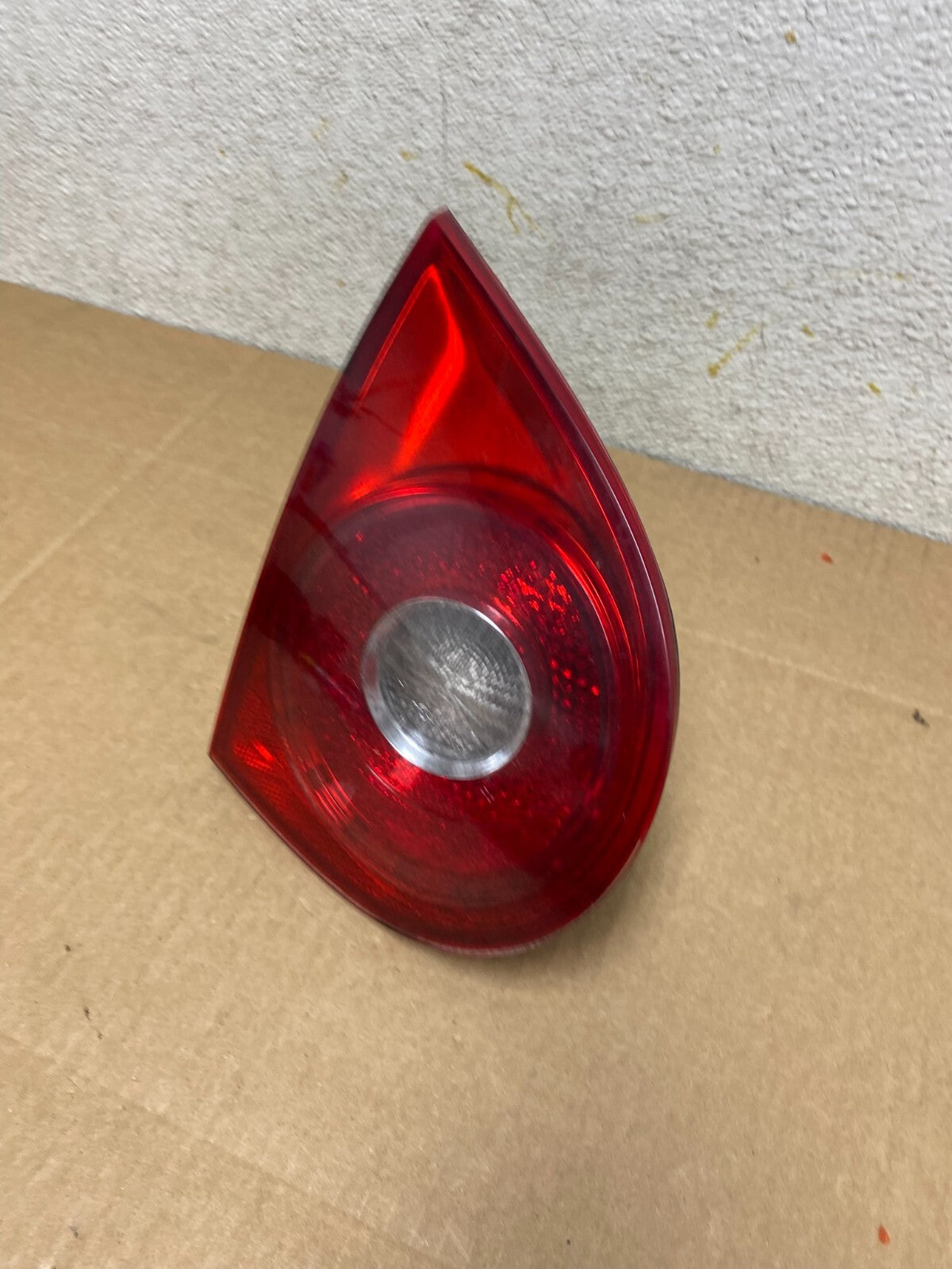 2006-2009 Volkswagen Golf Driver Left Side Tail Light Inner Trunk Lid O6683 DW1