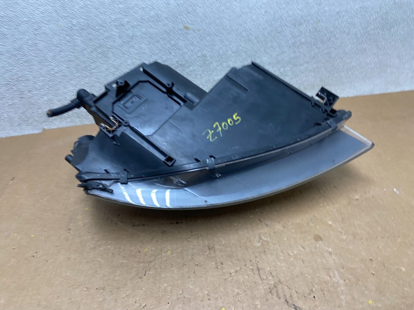 2005 to 2008 Audi A3 Left Driver LH Side Halogen Headlight OEM Z7005 DW8