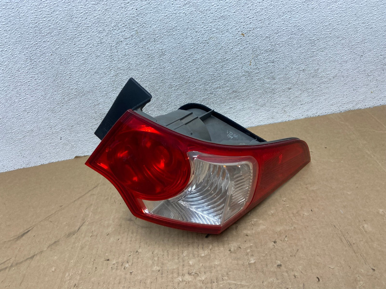 2009 2010 Acura Tsx Sedan Right Passenger Rh Side Tail Light AG0515 LK0