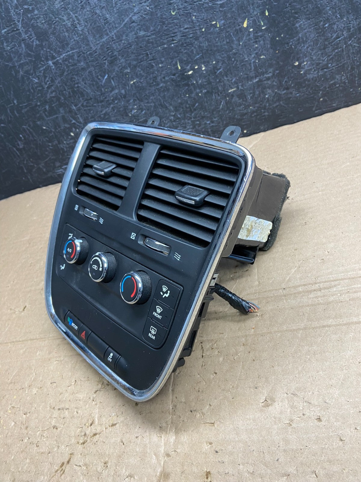 2011-2016 Dodge Grand Caravan Temperature Climate Control AC Heater AF2235 DW3
