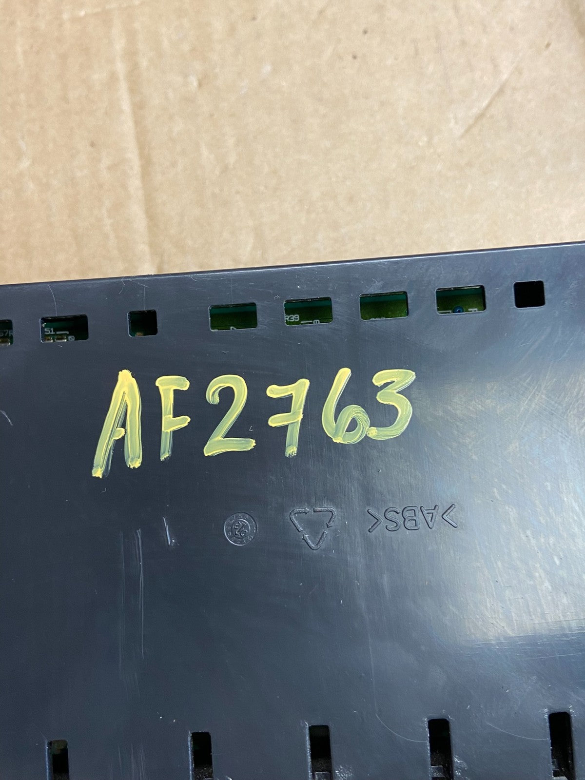 2004 to 2008 Ford F150 Radio Climate Dash Bezel Surround Black AF2763 DG6