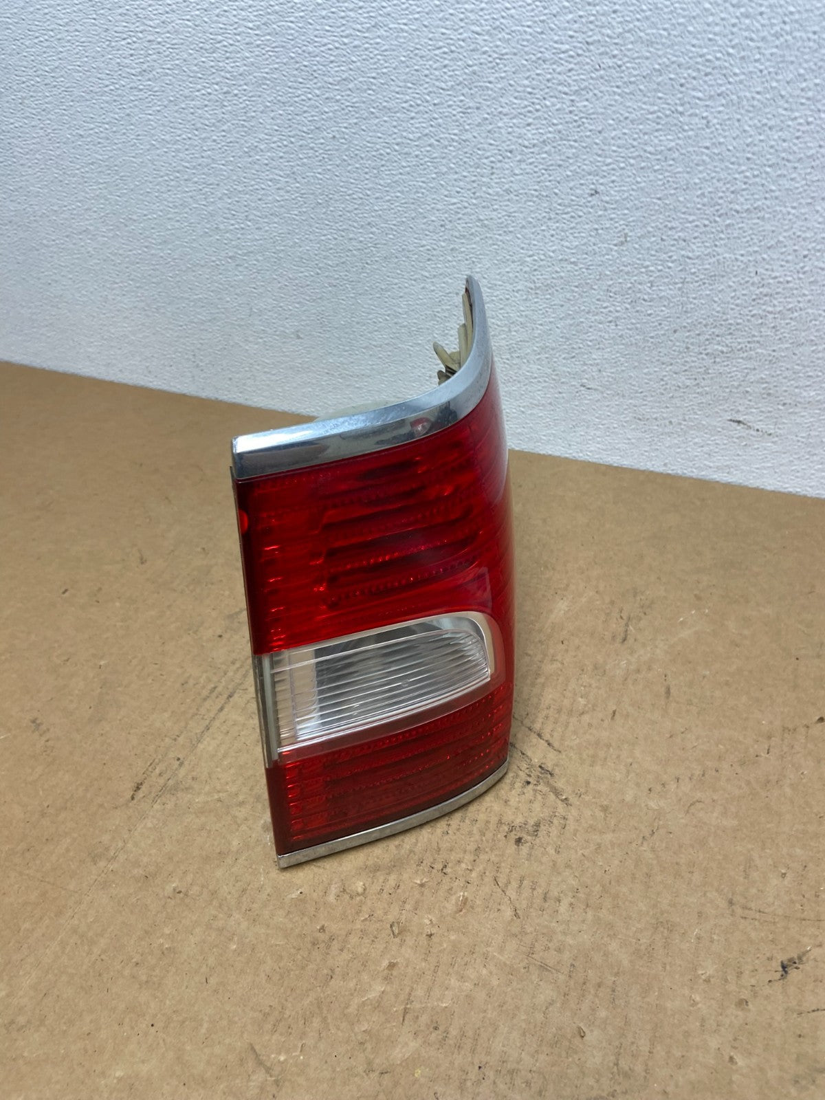 2007 to 2014 Lincoln Navigator Right Passenger RH Side Tail Light AC1826 DW2