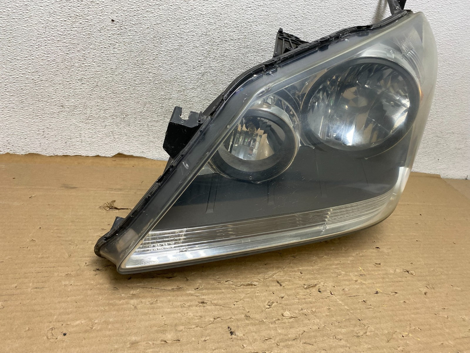 2005 2006 2007 Honda Odyssey Left Driver LH Side Halogen Headlight AG8325 DW1