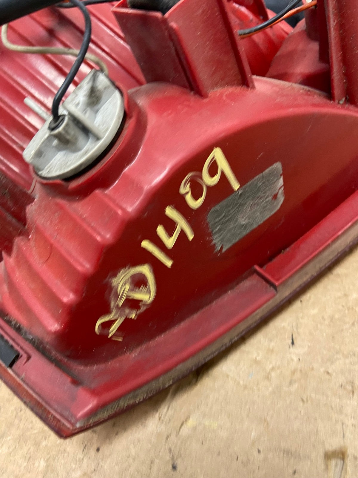 2001 2002 2003 Hyundai Elantra Right Passenger Rh Tail Light AD1409 LK6