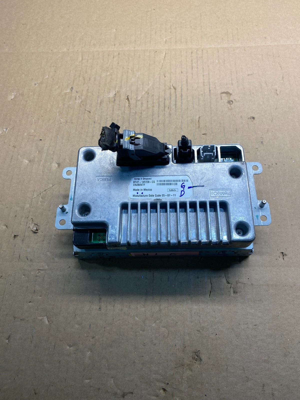 2011 to 2014 Lincoln MKX Radio Stereo Screen Display OEM ac2480 DG3
