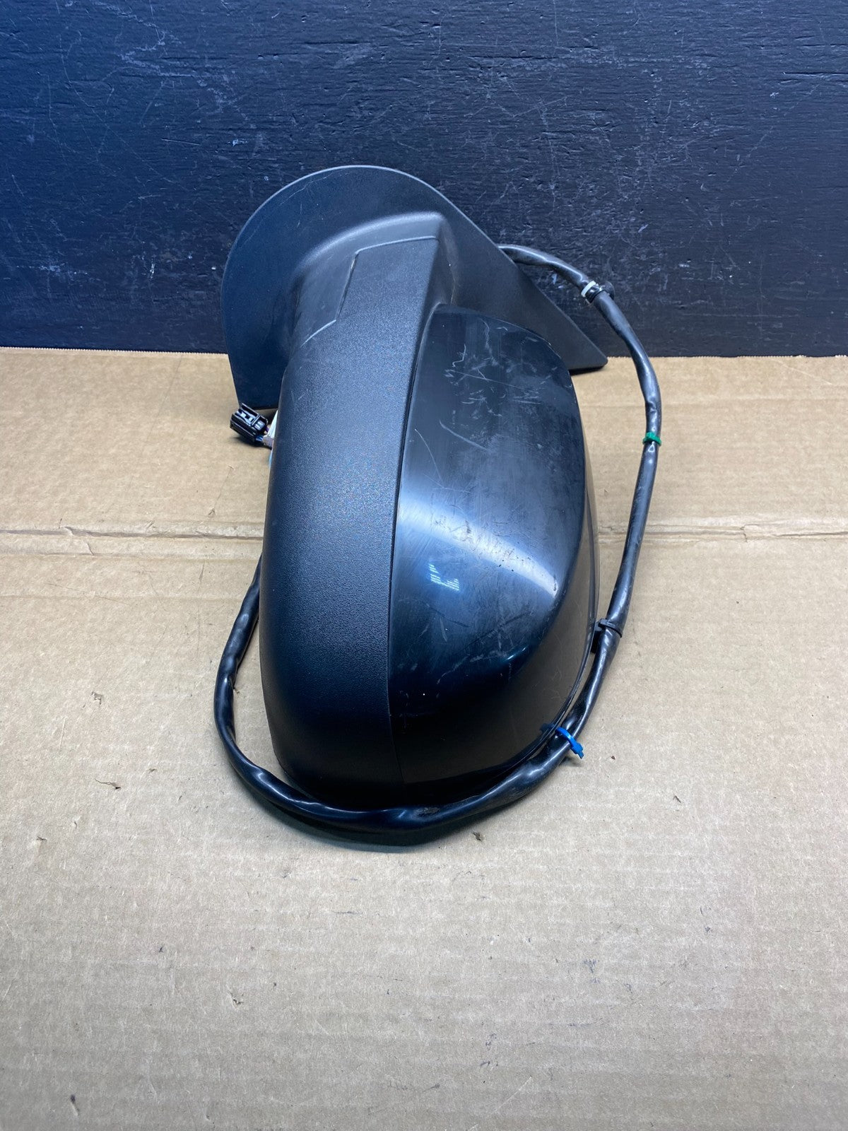 2007-2009 Chevrolet Tahoe Silverado Suburban Left Turn Signal Mirror ad3345 DG0