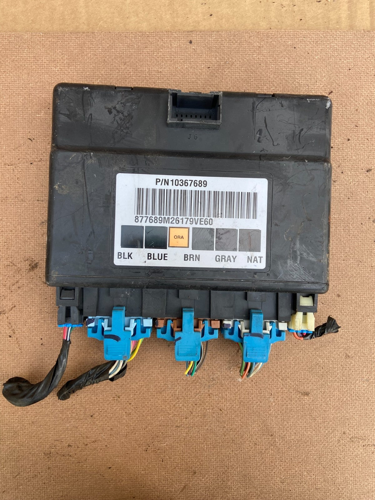 2003 - 2006 Chevrolet Avalanche Silverado Body Control BCM Module AD2900 DW0