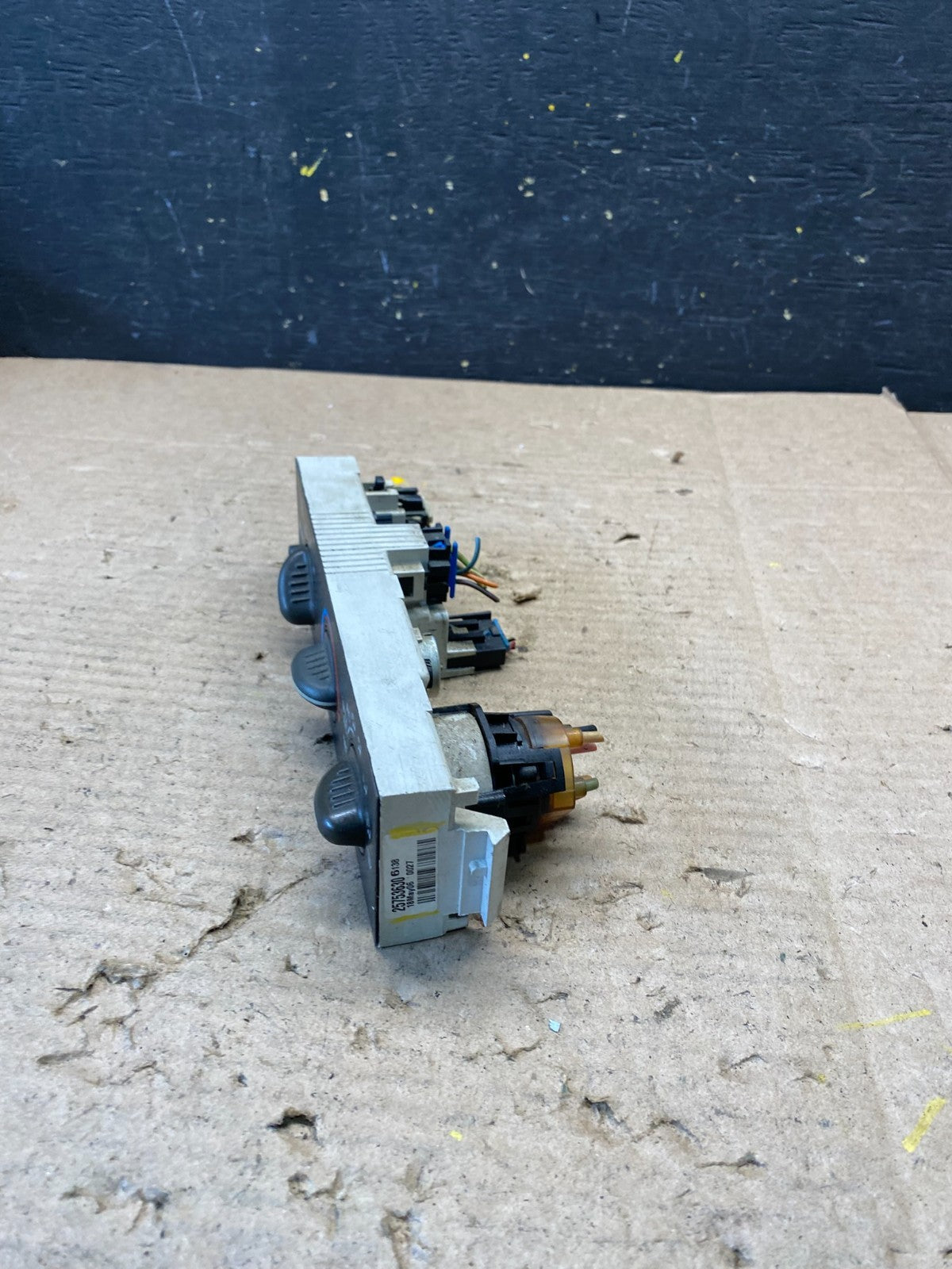 2001 - 2007 GMC Chevrolet Express 1500 Climate Control A/C q2378 DG2