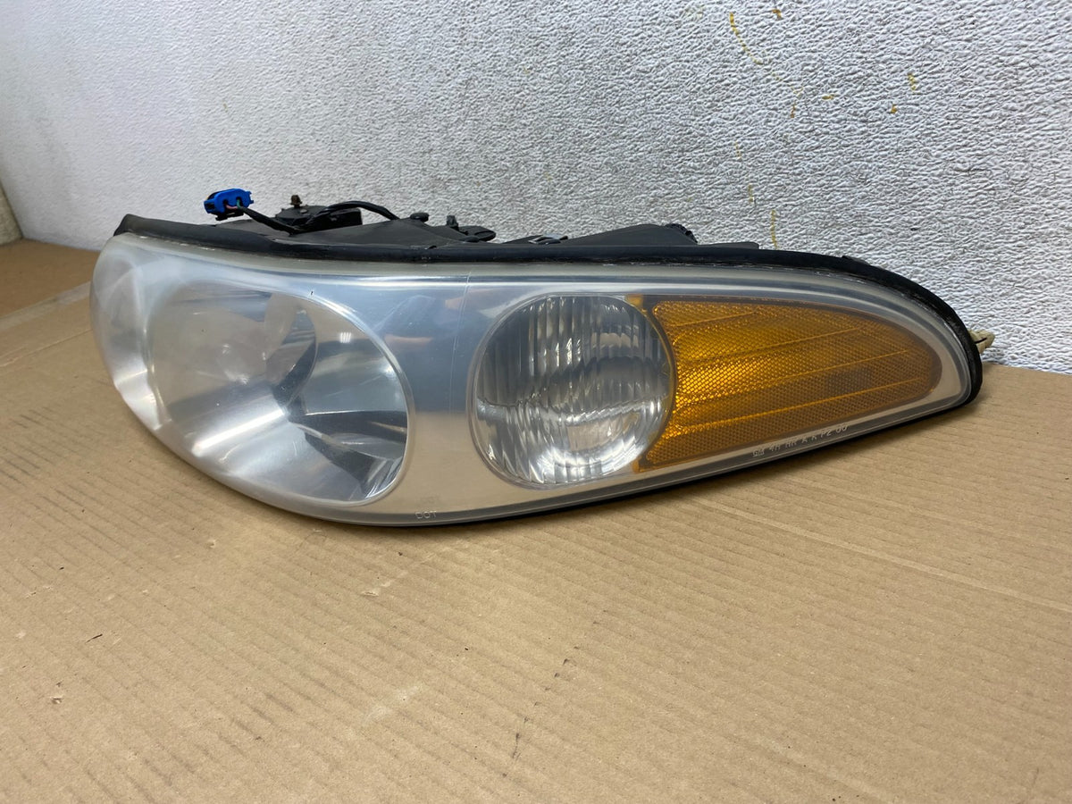 2000 to 2005 Buick Lesabre Headlight Left Driver Lh Side Halogen AG9313 DW2