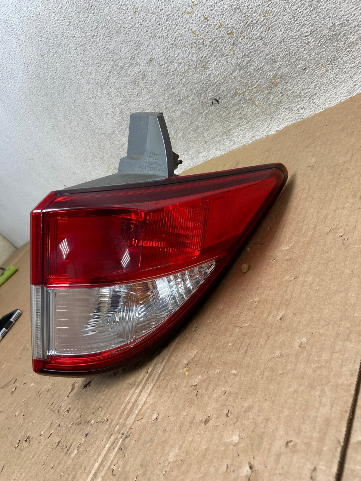 2011 to 2017 Nissan Quest Right Passenger RH Side Tail Light AI5494 LK1