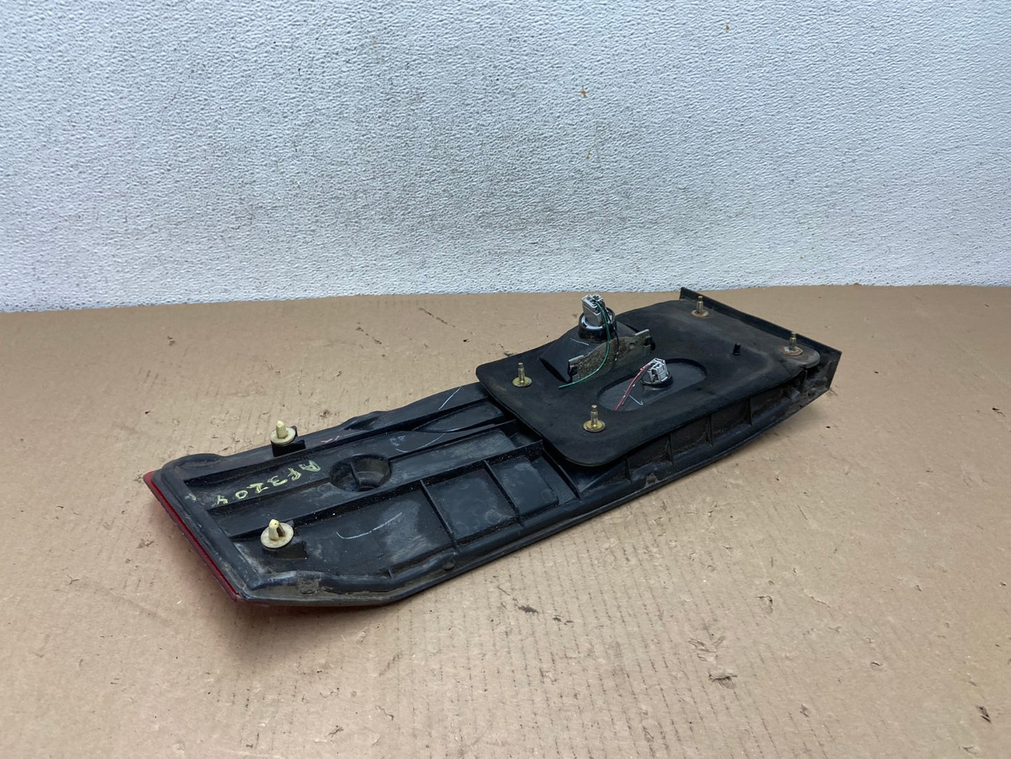 2002-2004 Honda Odyssey Right Passenger RH Side Tail Light Inner AF3204 LK4