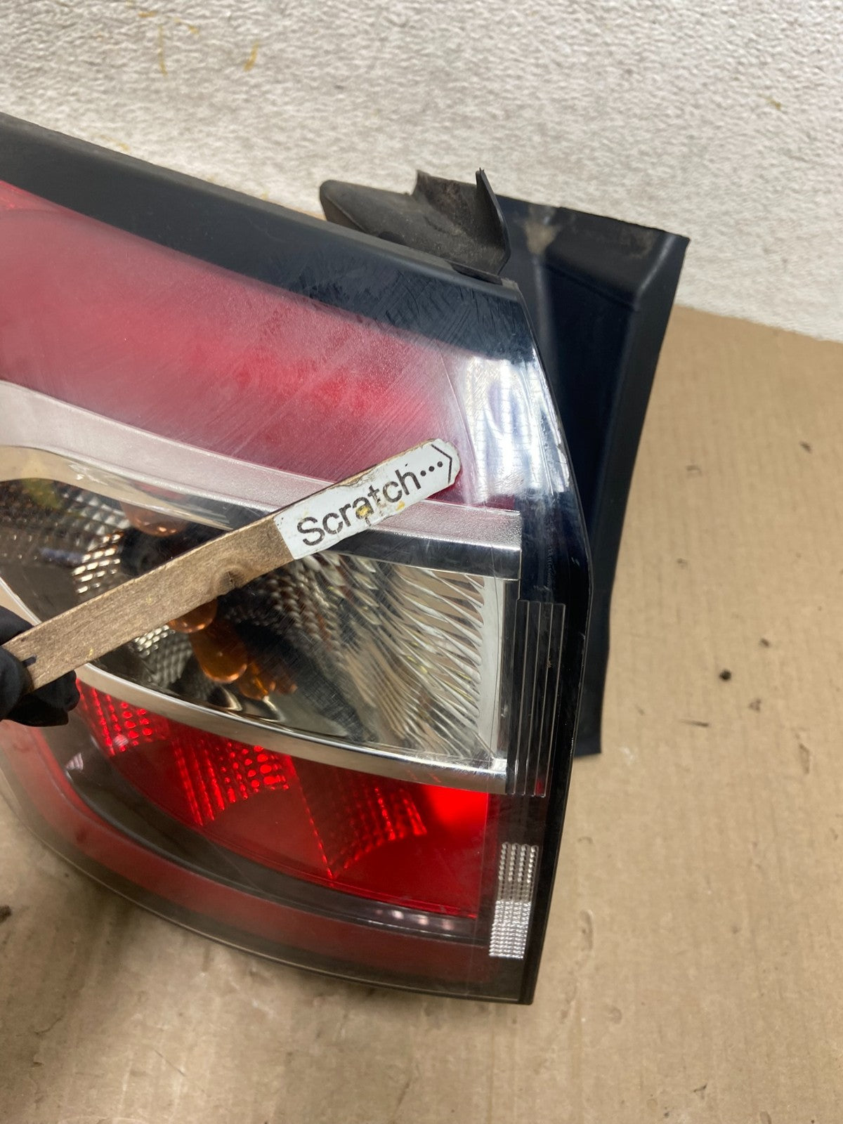 2017 2018 2019 Ford Escape Left Driver LH Side Tail Light AJ1871 LK4
