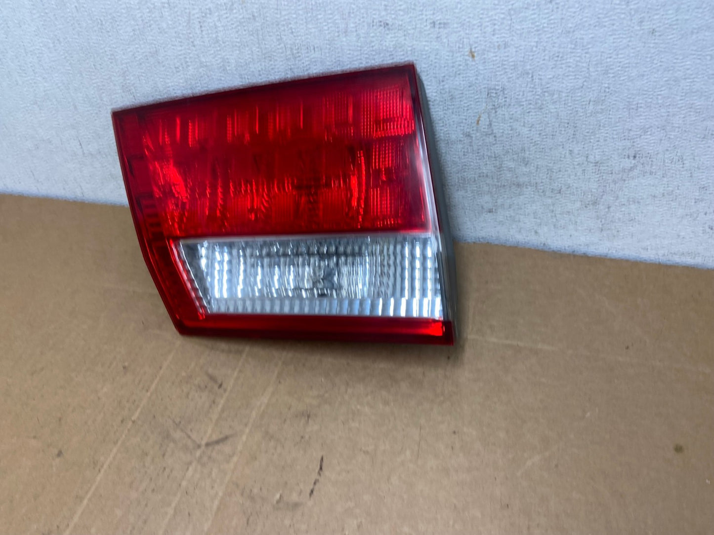 2005 2006 2007 Honda Odyssey Inner Left Driver Lh Tail Light AD5452 LK1