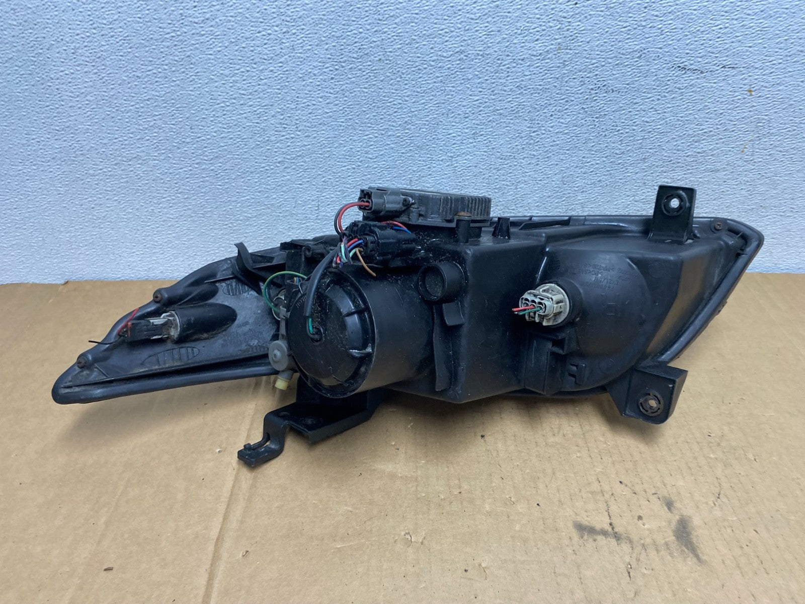 2004 to 2008 Infiniti Fx35 Hid Xenon Right Passenger Rh Headlight AD2673 DW6