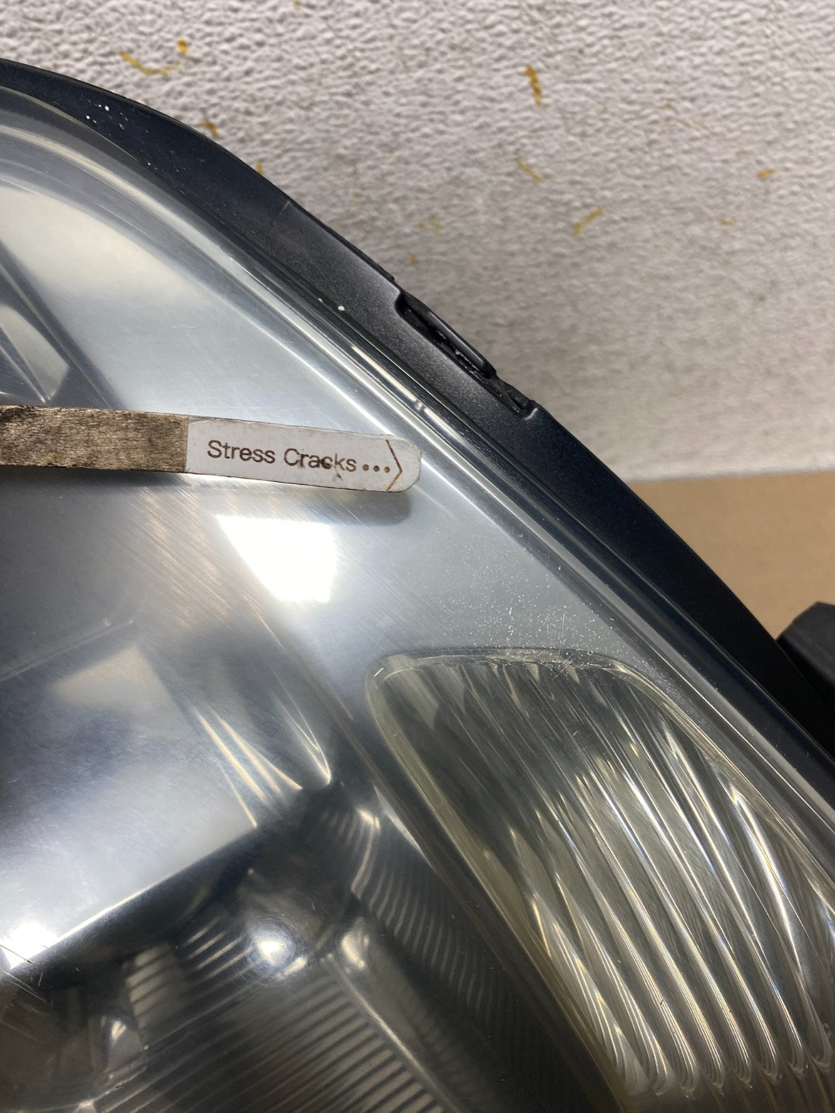 2004 2005 2006 Nissan Maxima Right Passenger Side Headlight Halogen AI2266 DW5