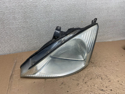 2000 to 2002 Ford Focus Left Driver LH Side Halogen Headlight AA9502 DG2