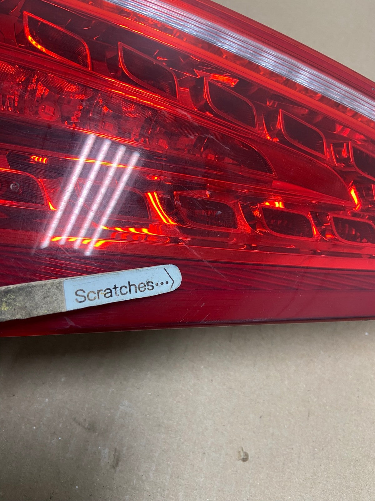 2009 to 2012 Audi Q5 Left Driver LH Side Tail light AF3001 LK3