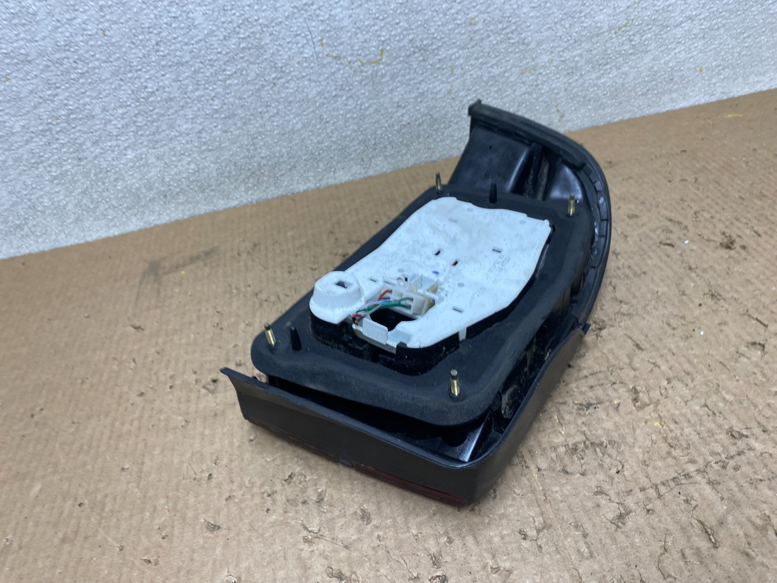 1989 Mazda MX-6  Right Passenger Rh Side Tail Light Oem W7543 DG5
