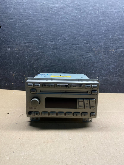 2002 to 2004 Lincoln Navigator Radio Stereo 6 CD Player AM/FM AI7373 DG0