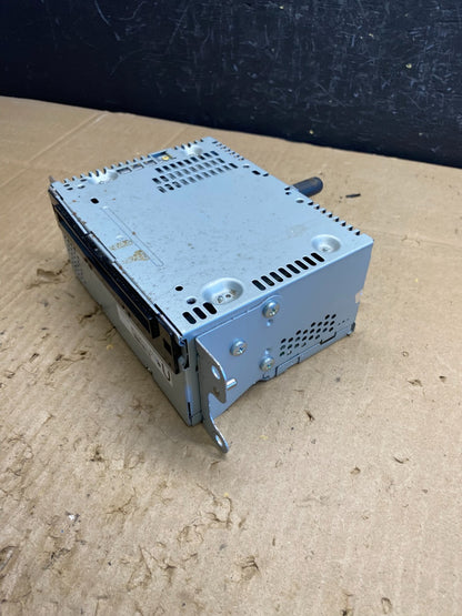 2013 to 2014 Ford Explorer Audio Equipment Radio Receiver AM FM CD ac4750 DG2