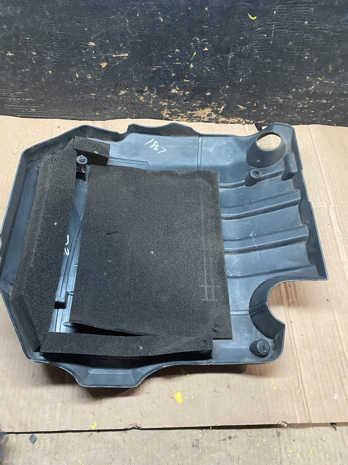 2007 to 2009 Acura MDX OEM 3.7L Engine Cover W4847 DG6