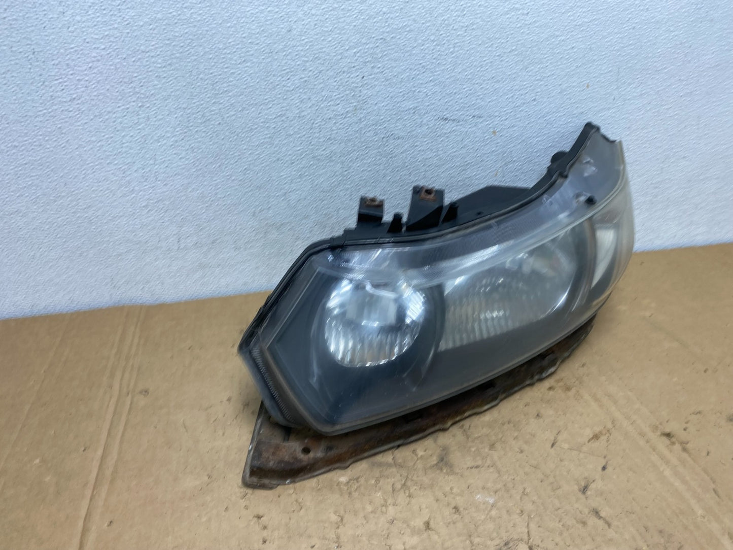 2009 - 2011 Honda Civic Coupe Headlight Halogen Left Driver LH AD3757 DW2