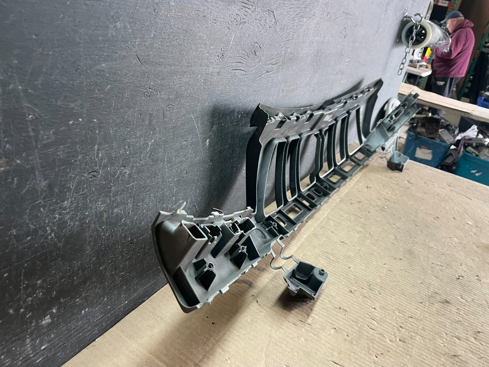2008 to 2010 Porsche Cayenne Front Bumper Support  Reinforcement OEM J71735
