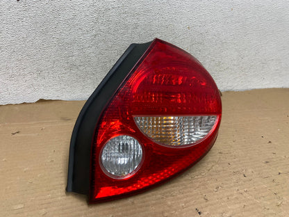 2000 to 2001 Nissan Maxima Right Passenger Rh Side Tail Light AG8253 LK1