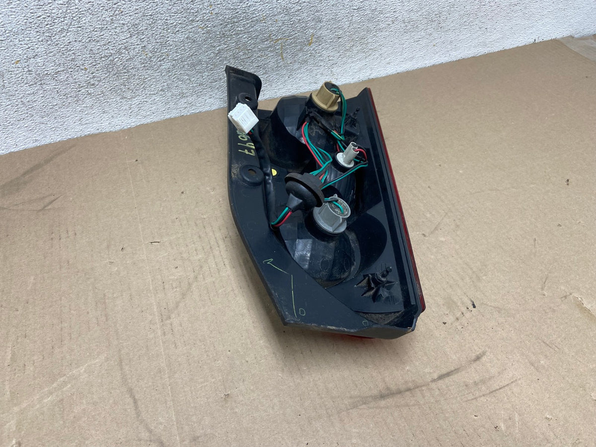 2005 to 2015 Nissan Xterra Right Passenger Rh Side Tail light AH6697 LK5