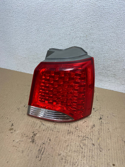2010 2011 2012 Kia Sorento Right Passenger RH Side Tail Light AF5949 LK0