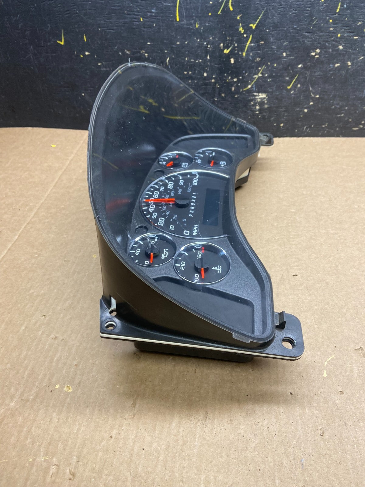 2008 to 2010 Chevrolet Express Speedometer Cluster Gauge X6572 DG2