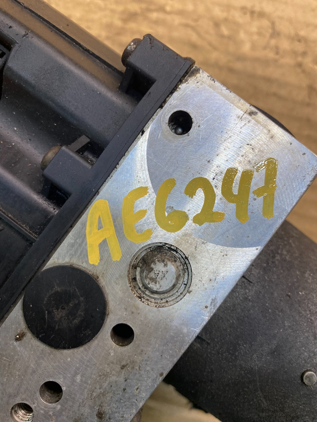 BMW X5 Series E53 ABS DSC Hydro braking unit pump 6761977 AE6247 DW7