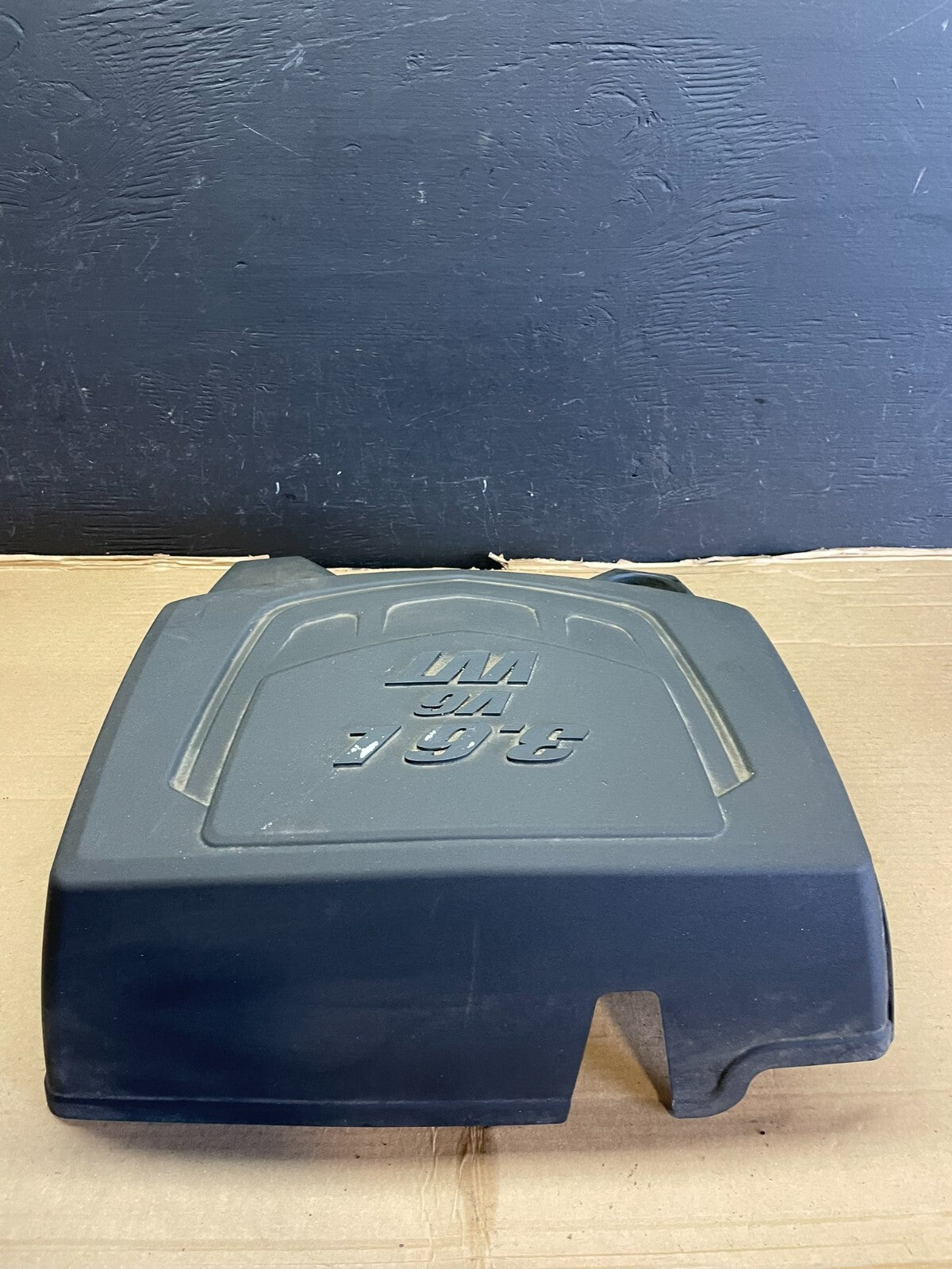 2008 to 2009 Saturn Vue 3.6L Engine Motor Cover E3989 PS1