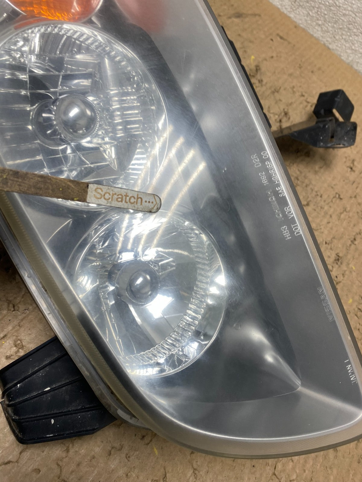 2002-2003 Nissan Maxima Left Driver LH Headlight Xenon HID Oem W8300 DW4