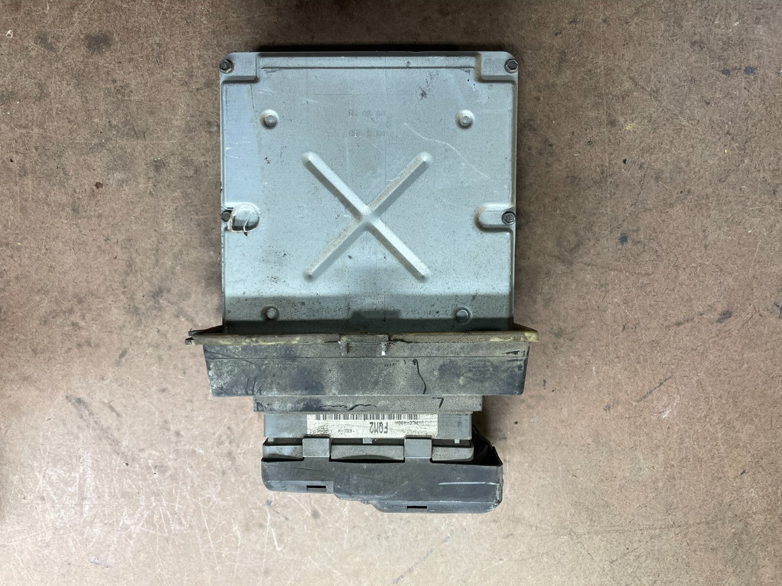 2000 2001 Ford E250 E350 5.4L Van Engine Control ECU Computer Module L0976 DG0