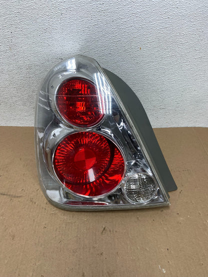 2005 to 2006 Nissan Altima Left Driver Side Tail Light AD6464 DW0