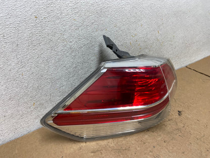 2014-2016 Nissan Rogue Left Driver LH Side Outer Tail Light AI3701 LK2