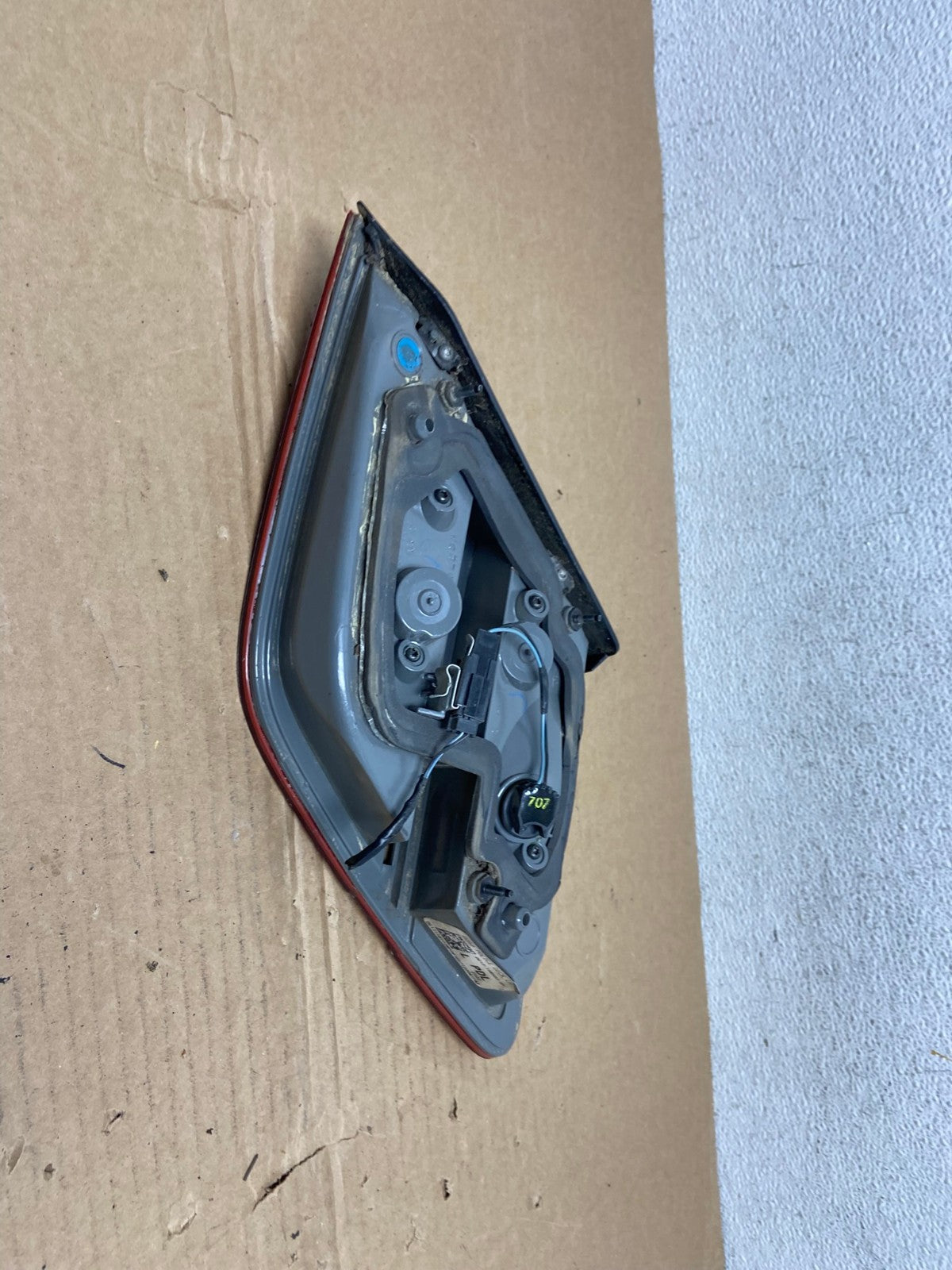 2013 to 2018 Ford Taurus Left Driver Lh Side Tail Light Inner AD3836 LK5