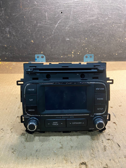 2014 - 2016 Kia Forte Am Fm Cd Player Radio Receiver Y7529 DG0