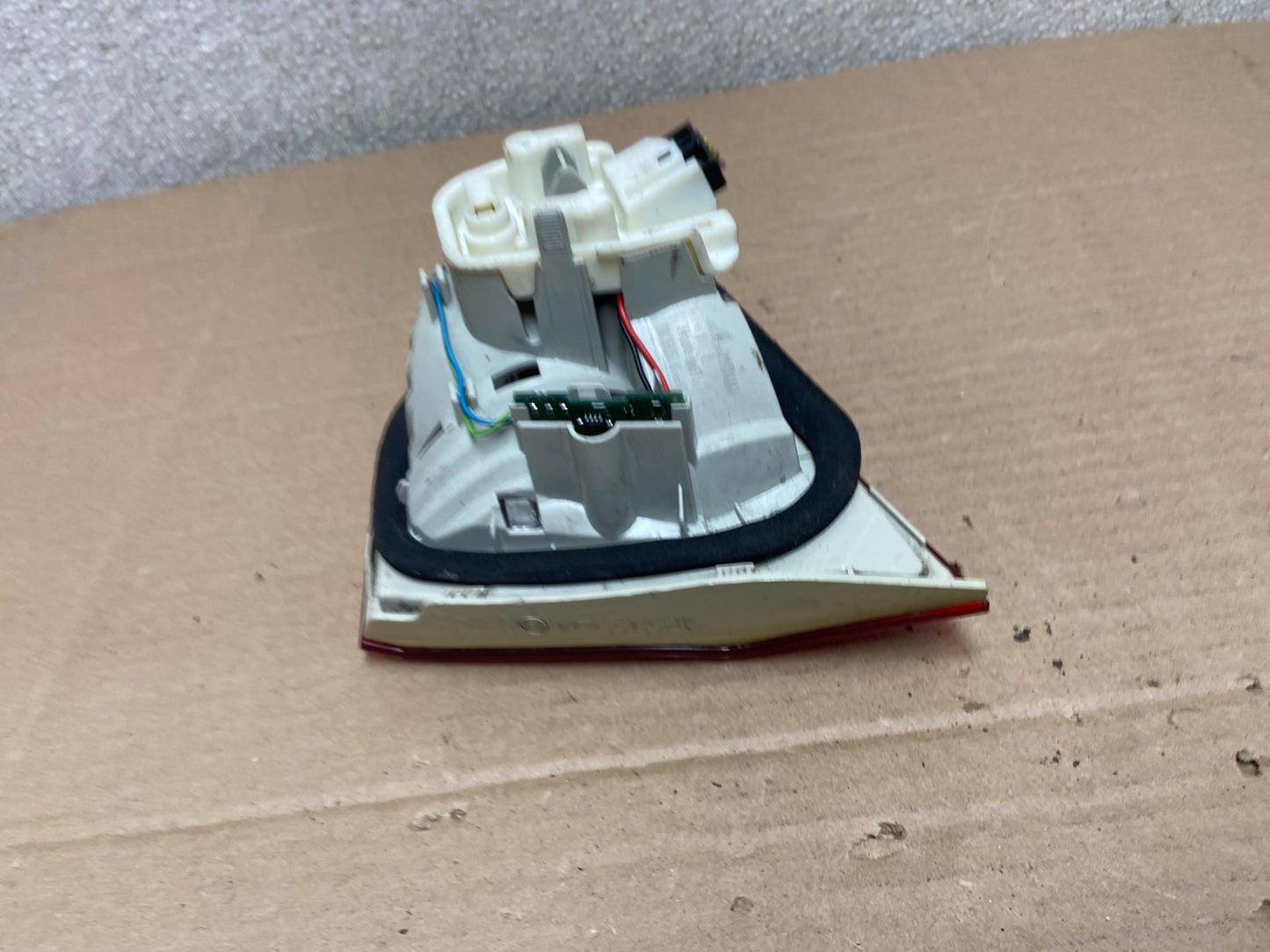 2009 2010 2011 BMW 3 328i 335i E90 Left Driver LH Tail Light Inner AA8676 DW4