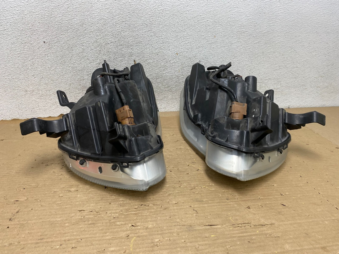 2006 2007 2008 2009 2010 Ford Explorer Left+Right Set Headlights AG8329 DW11