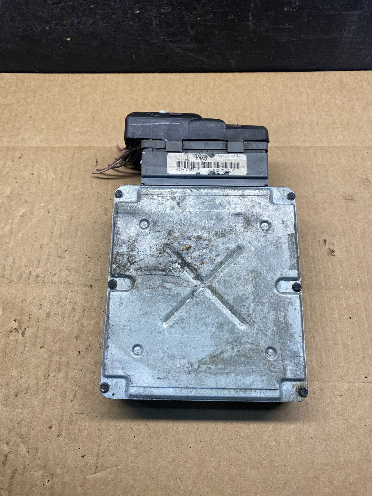 2000 Ford Van E150 E250 5.4L Engine Control Unit ECU ECM Module ag9559 DG1