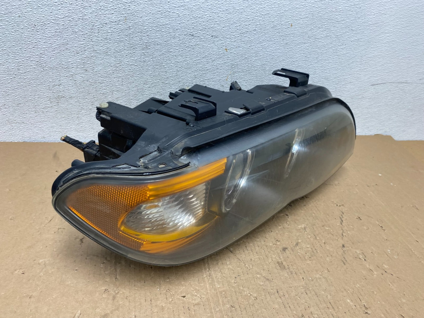 Xenon Hid AFS 2004 2005 2006 Bmw E53 X5 Right Passenger Headlight AD8132 DW2