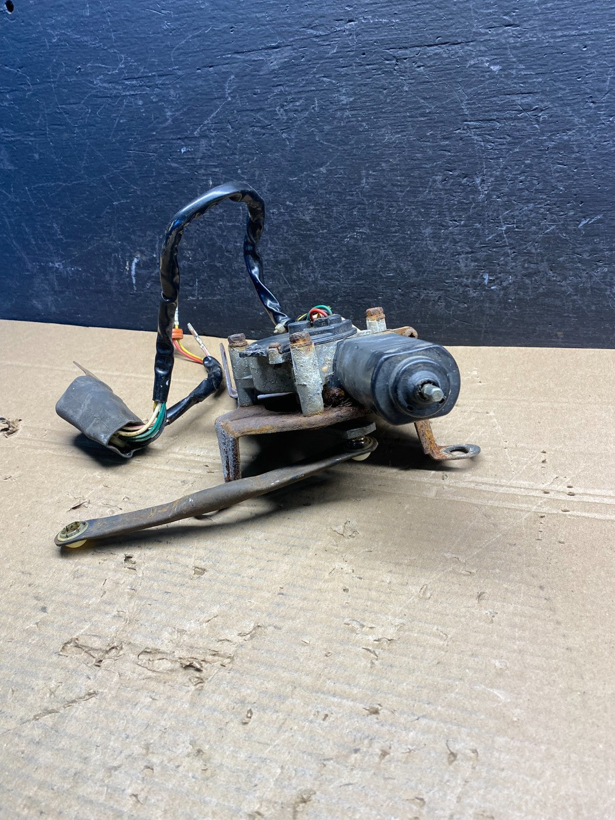 1986 to 1991 Mazda RX7 FC3 Headlight Motor AD65921