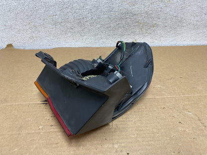 2002 2003 2004 Honda Odyssey Right Passenger Side Tail Light AH7983 LK3