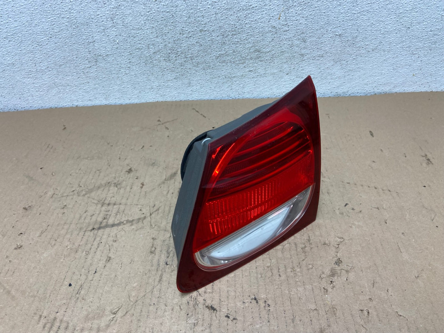 2006-2011 Lexus GS350 GS430 GS450H Right Passenger Inner Tail Light AF3253 LK2