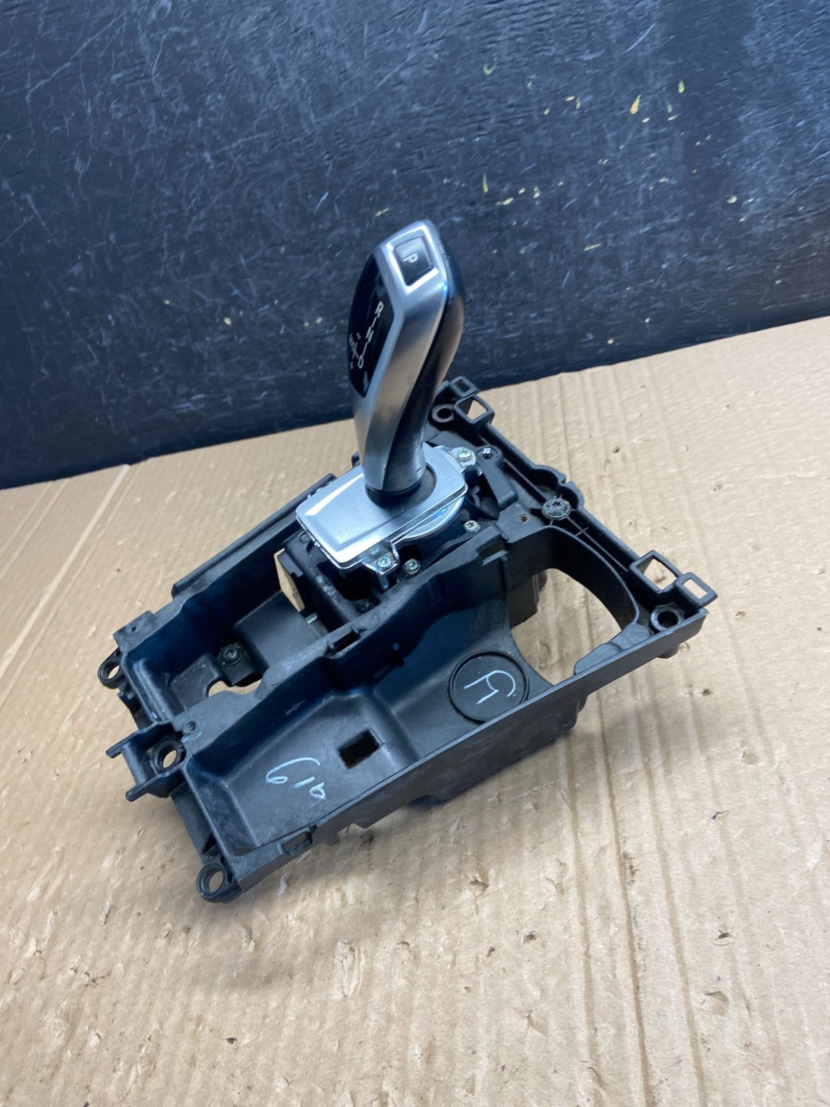 2007 to 2013 BMW X5 E70 Shift Shifter Selector Gear W/ Bezel af6354 DG2