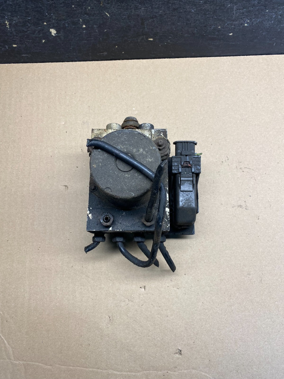 2006 - 2007 Chevrolet Silverado GMC Sierra ABS Anti-Lock Brake Module AI7181 DG1
