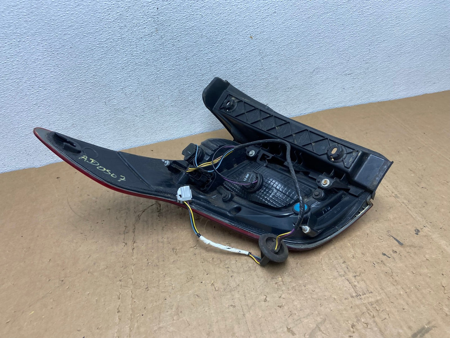 2011-2015 Ford Explorer Police Package Right Passenger Side Tail light AD0507 LK5